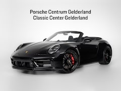 Porsche 911 Cabrio - Carrera 4 GTS