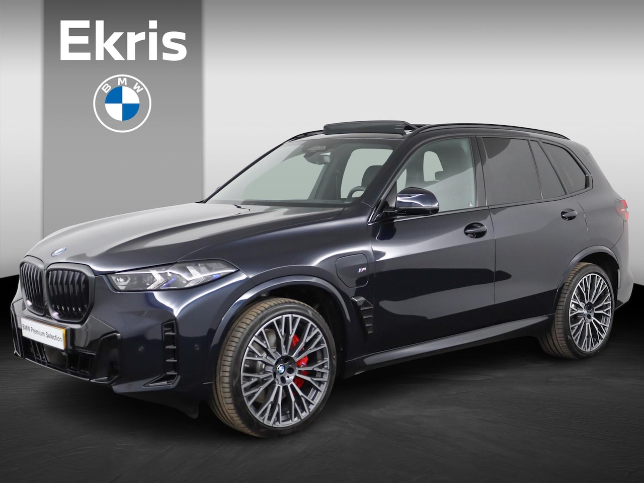 BMW X5 - xDrive50e M Sportpakket Pro | Innovation Pack | Driving Assistant Prof | Trekhaak | Iconic - AutoWereld.nl