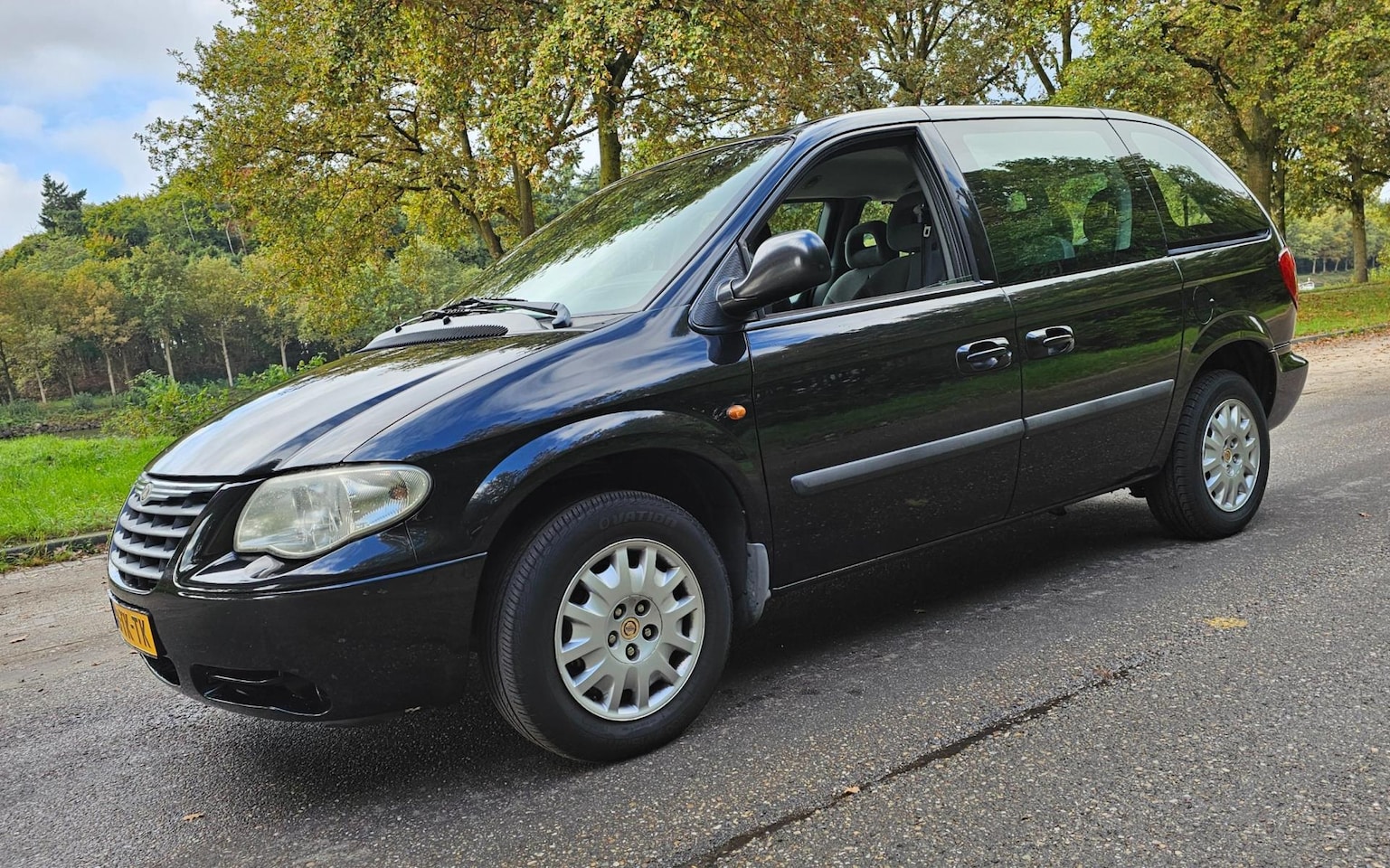 Chrysler Voyager - 2.4i Business Edition 7 Persoons ! NL Auto - AutoWereld.nl
