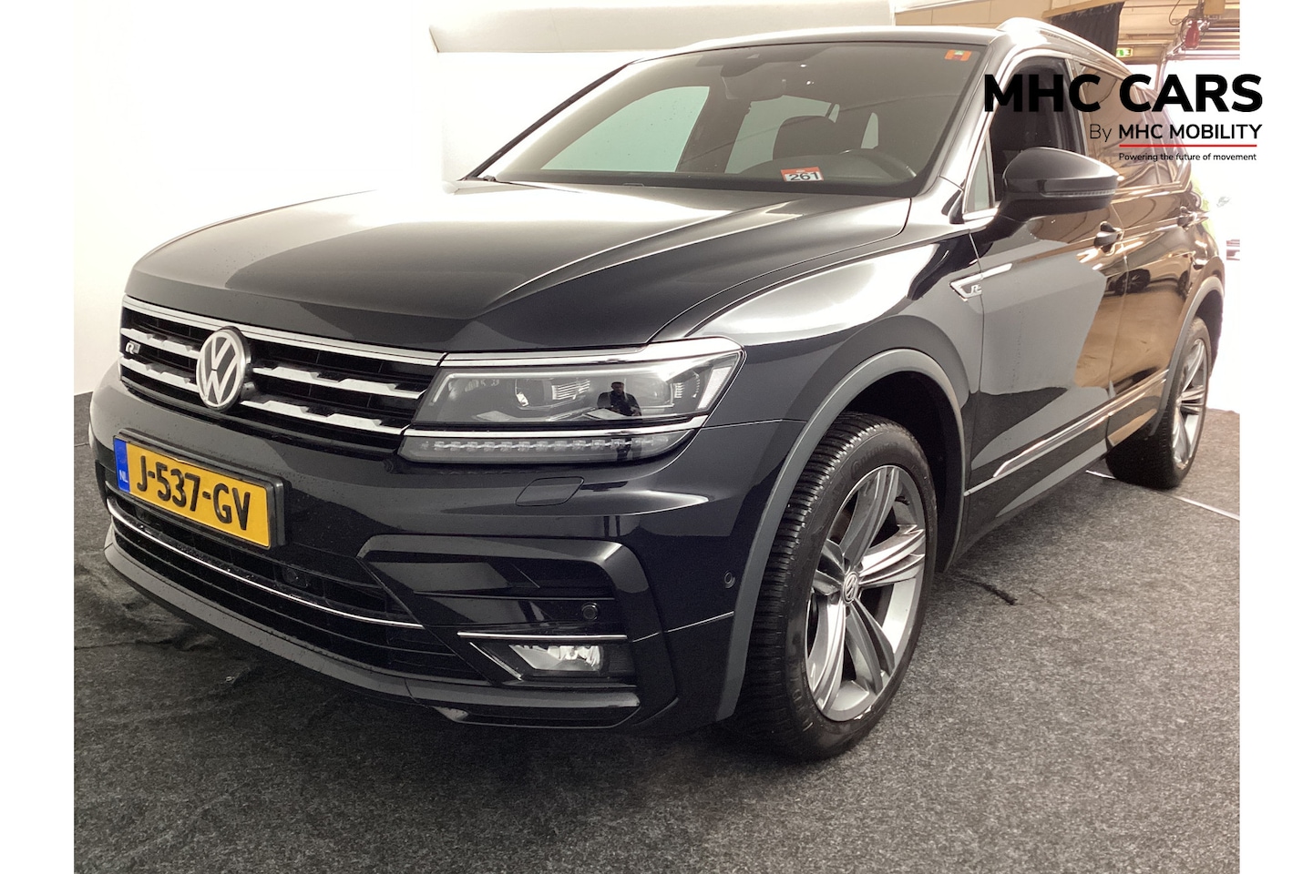 Volkswagen Tiguan Allspace - 1.5 TSI Highline Business R 7p. | Trekhaak | Panoramadak | Camera | - AutoWereld.nl