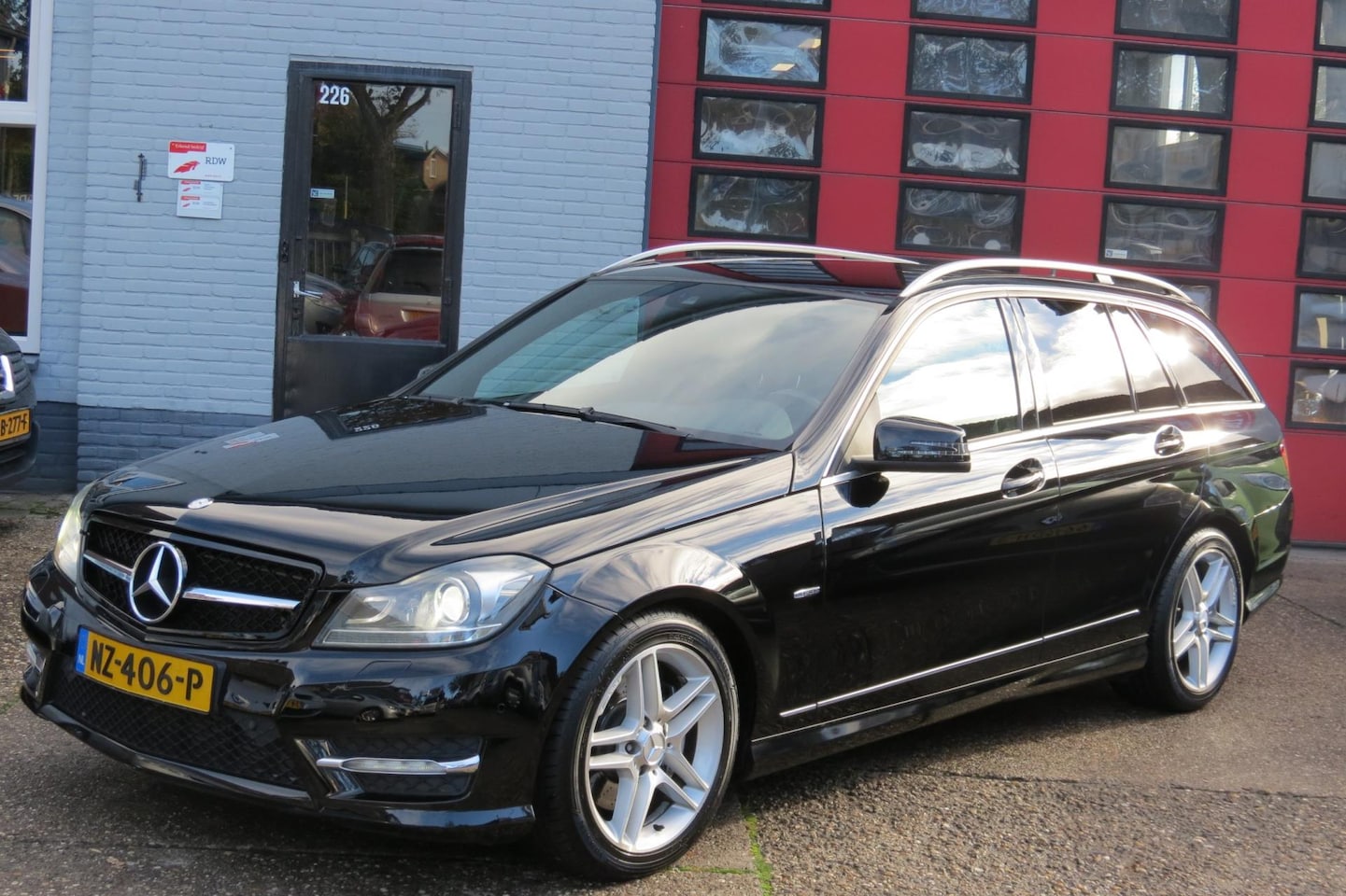 Mercedes-Benz C-klasse Estate - 300 CDI 4Matic Automaat , AMG Pakket, Leder - AutoWereld.nl