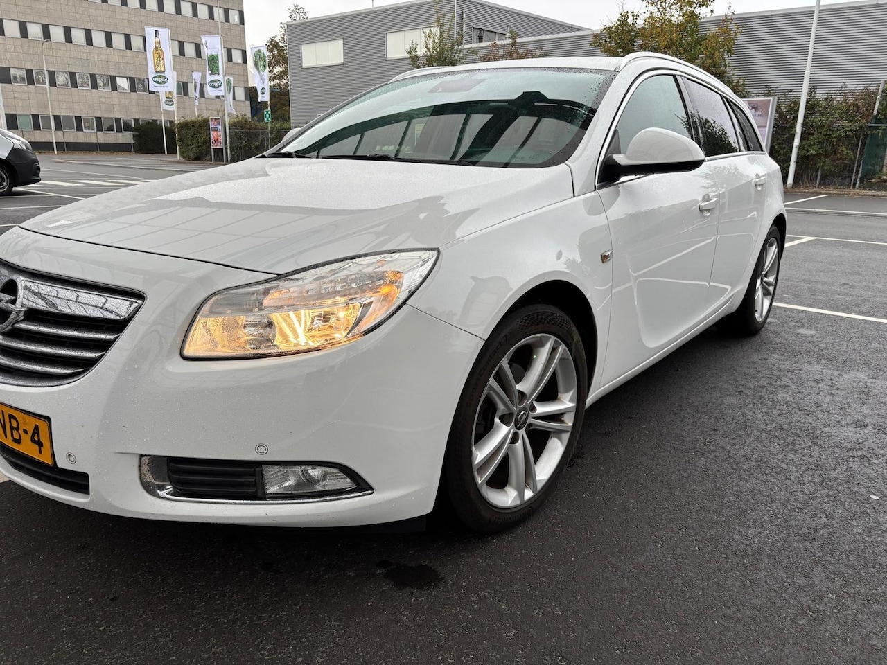 Opel Insignia Sports Tourer - 1.4 Turbo EcoFLEX Edition / Climate / Elek ramen - AutoWereld.nl