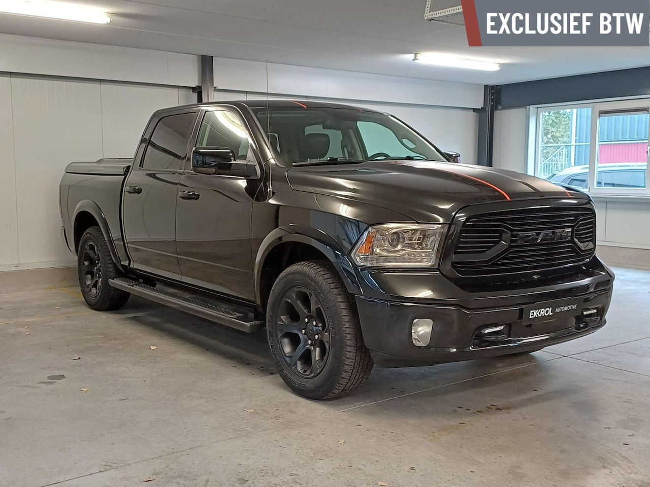 Dodge Ram 1500 - 4X4 5.7 V8 4x4 Crew Cab 5'7 Sport - AutoWereld.nl