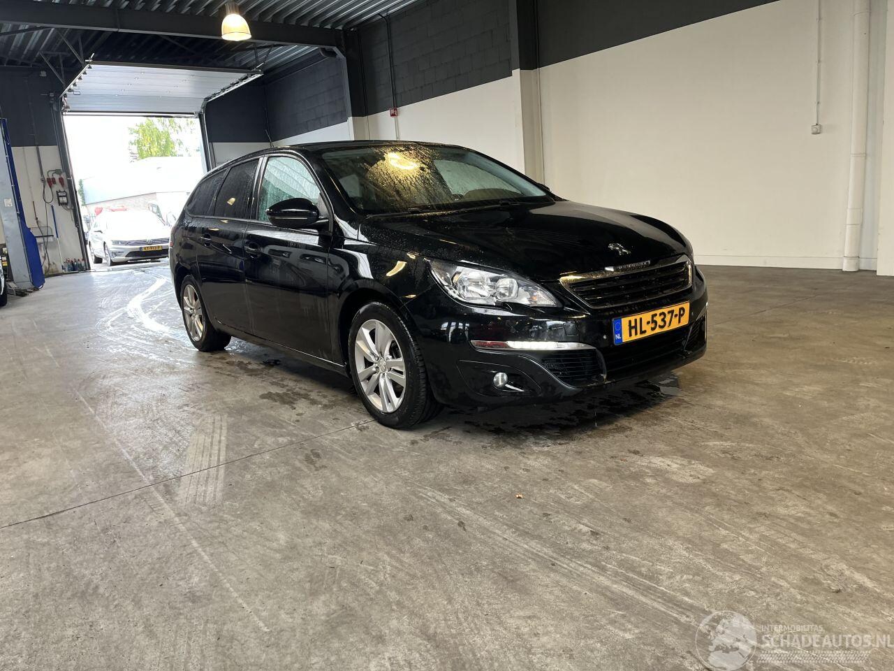 Peugeot 308 - 1.6 BlueHDi Blue Lease Executive 1.6 BlueHDI Blue Lease Executive