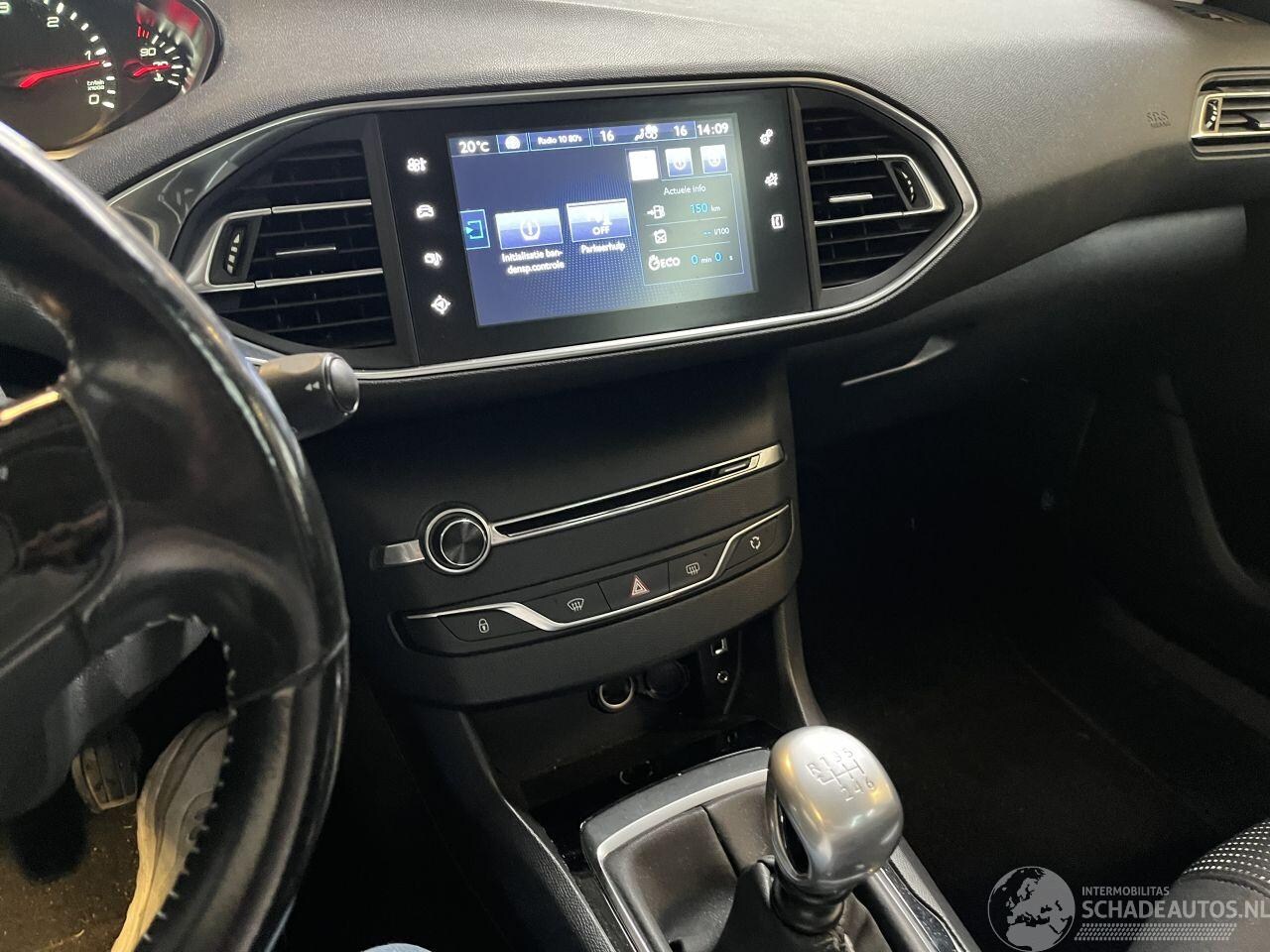 Peugeot 308 - 1.6 BlueHDi Blue Lease Executive 1.6 BlueHDI Blue Lease Executive