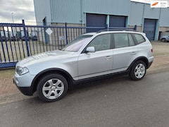 BMW X3 - 2.0i Executive *212.254 KM*CLIMA*PANO*NAVI*17 INCH