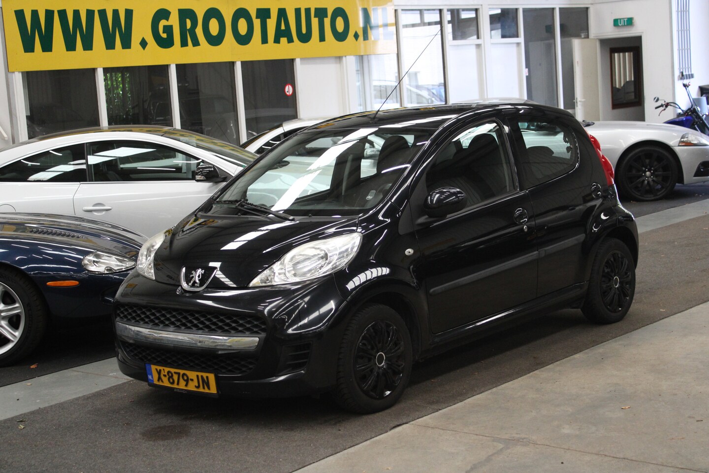 Peugeot 107 - 1.0-12V XS 5 Deurs, Airco, Isofix, Stuurbekrachtiging - AutoWereld.nl