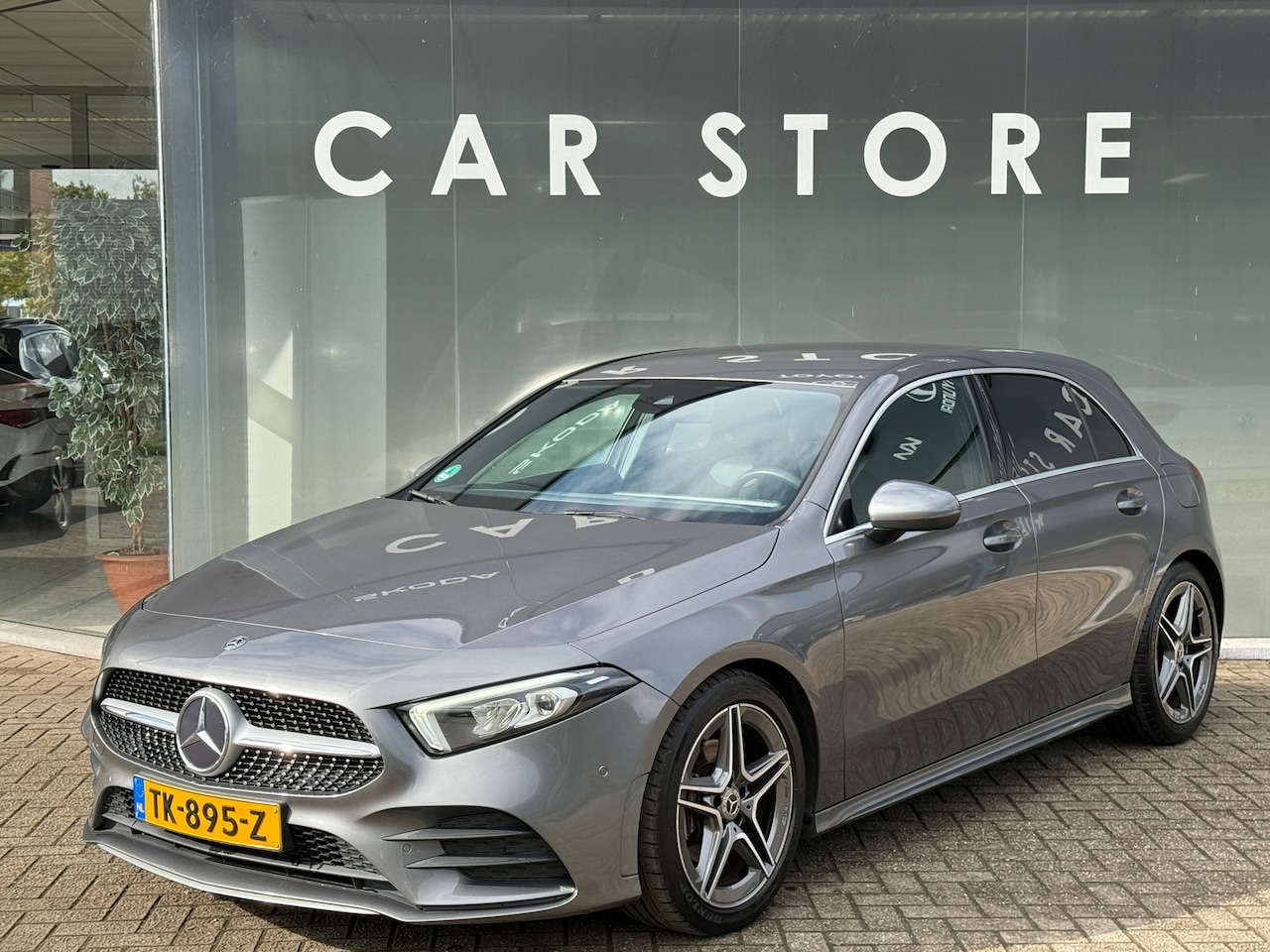 Mercedes-Benz A-klasse - 200 163PK AMG Line Navi|Stoelver|Camera|Lane Assist - AutoWereld.nl