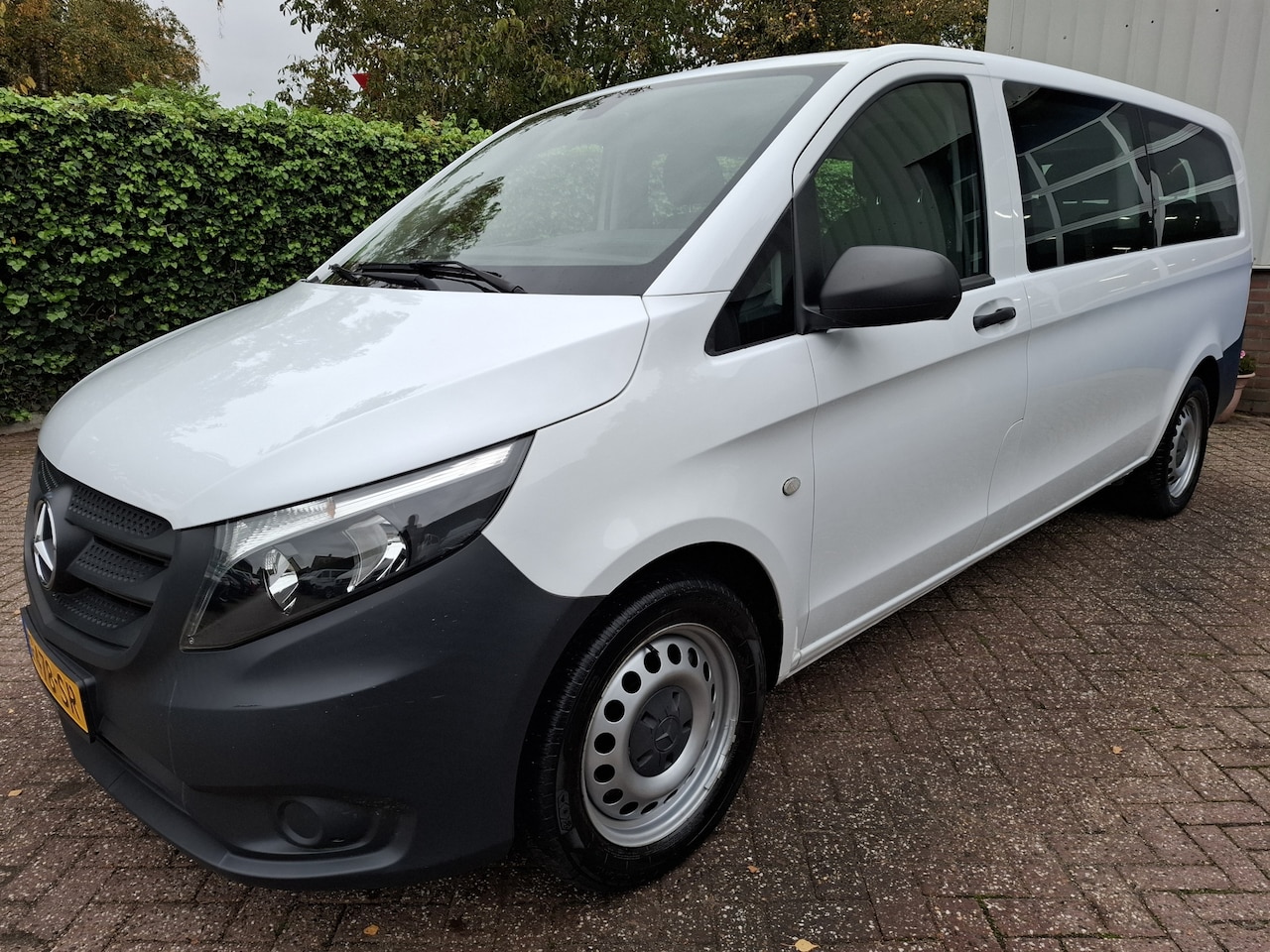 Mercedes-Benz Vito - 114 BlueTEC Pro Extra Lang 28375.- INCL BTW 9-PERSOONS 135PK - AutoWereld.nl