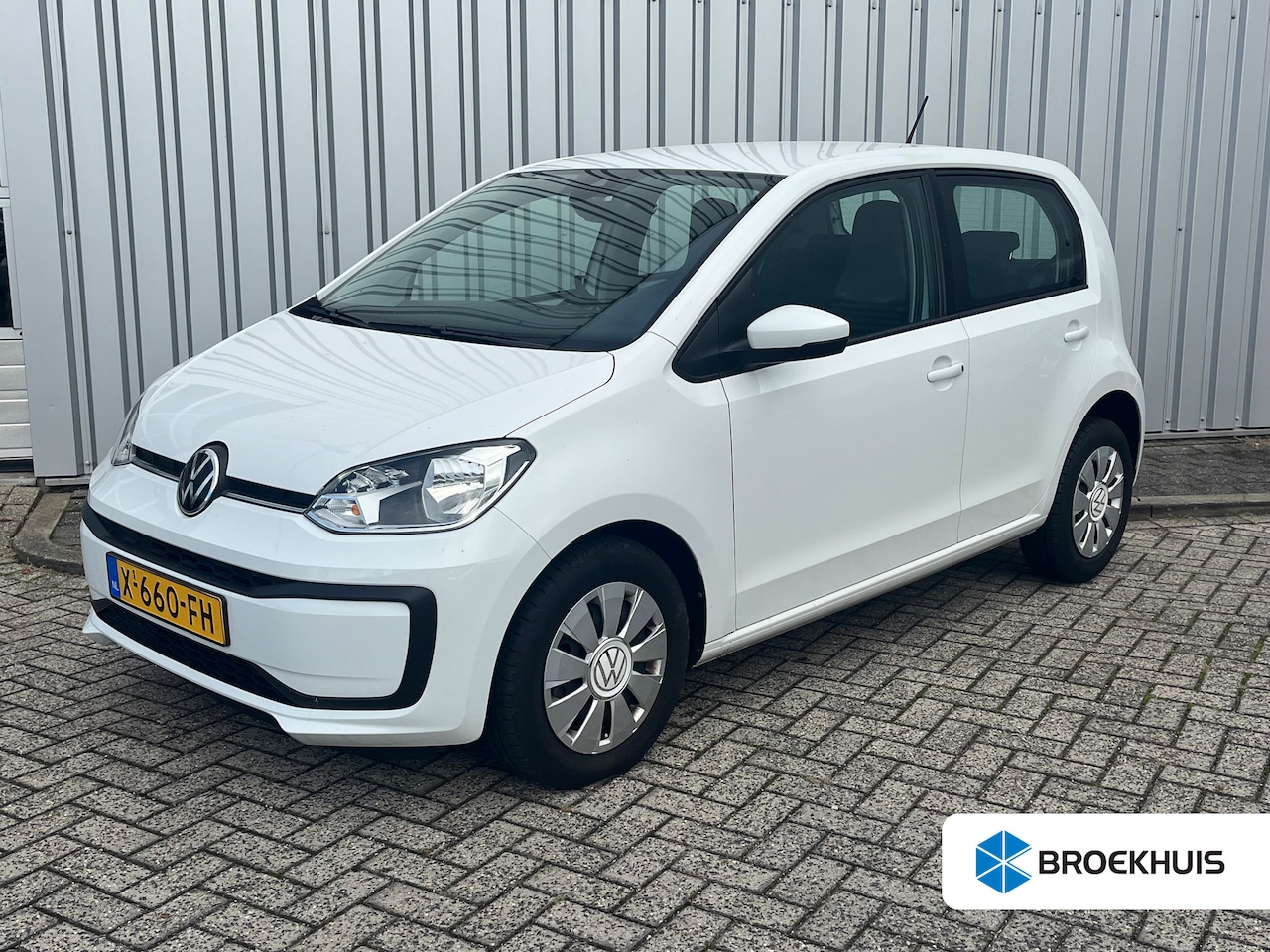 Volkswagen Up! - 1.0 Automatische Airco l Achteruitrij Camera l Parkeersensoren l Cruise Control l - AutoWereld.nl