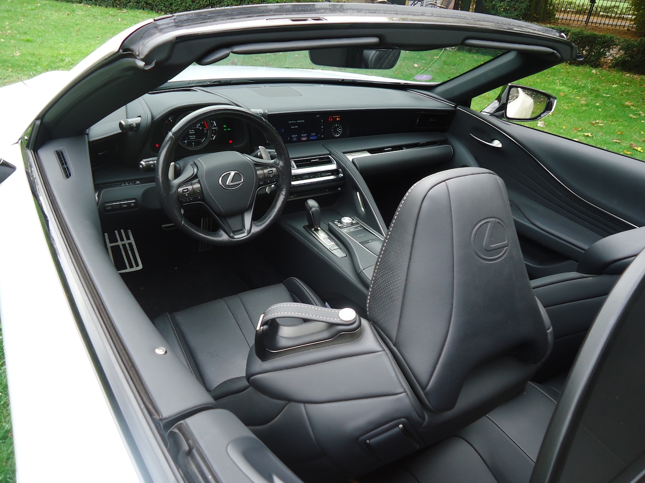 Lexus LC Convertible - 500 SUPERCAR CABRIOLET