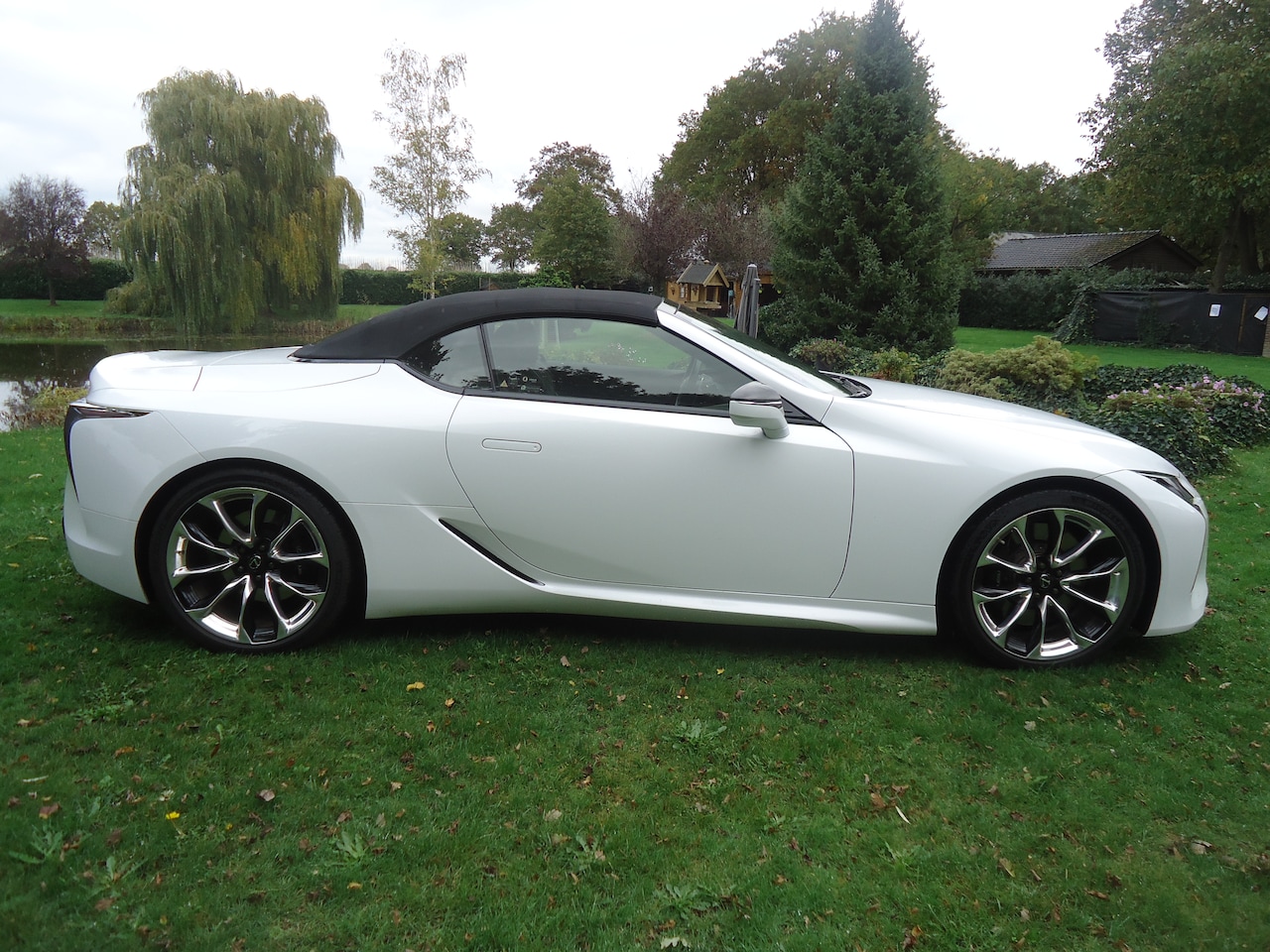 Lexus LC Convertible - 500 SUPERCAR CABRIOLET