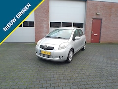 Toyota Yaris - 1.3 VVTi Luna MMT
