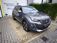 Peugeot 2008 - 1.2 PureTech Blue Lease Allure Keyless - Stoelverwarming - LED