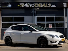SEAT Leon - 1.8 TSI FR 180PK PANO AUTOMAAT ZIE FOTOS