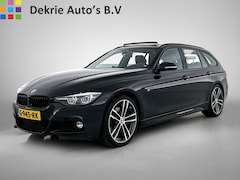 BMW 3-serie Touring - 318i M Sport Automaat Corporate / Panoramadak / Leder-sport / Pdc.+Camera / Navigatie / M