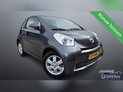 Toyota iQ - 1.0 VVTi Comfort 75559 KM Nette auto