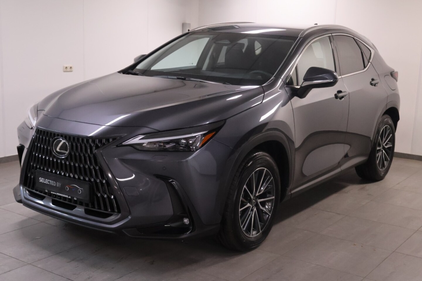 Lexus NX - 450h+ AWD Luxury Line | Explorer Pack! - AutoWereld.nl