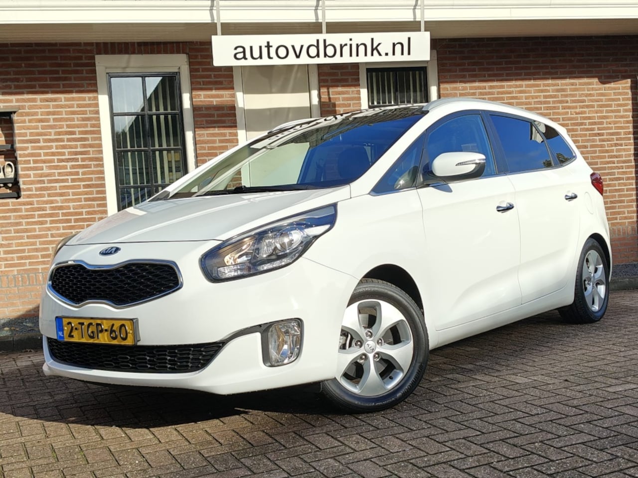 Kia Carens - 1.6 GDi Bns Pack, SCHUIFDAK / CAMERA / NAVI - AutoWereld.nl