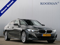 BMW 3-serie - 320e 204 Pk Automaat Leer / Navi / Schuifdak / Camera / Head-up
