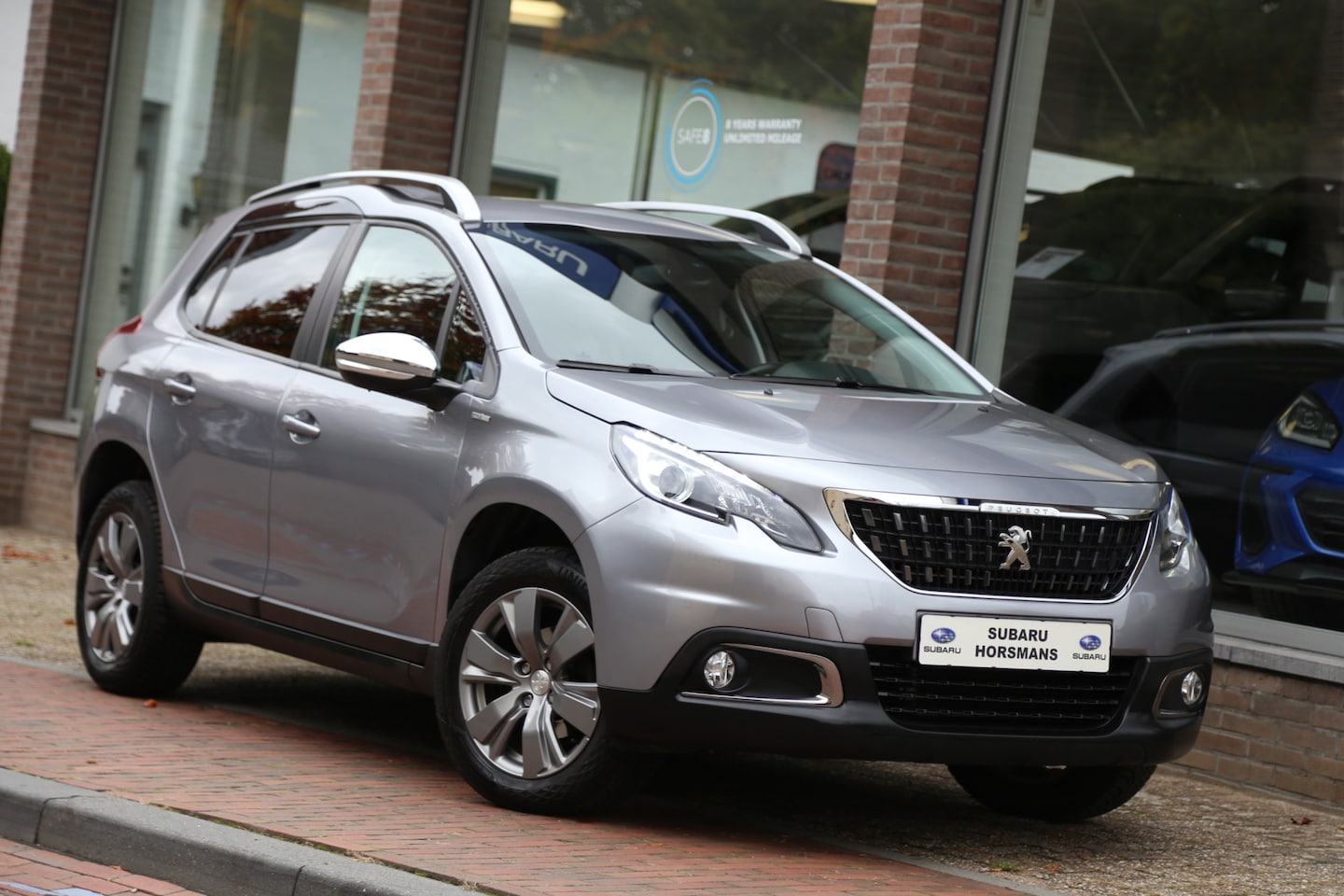 Peugeot 2008 - 1.2 PureTech Allure Navi - AutoWereld.nl