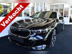 BMW 5-serie Touring - 550e xDrive Hybride M-Sport Pro | G61 Vol