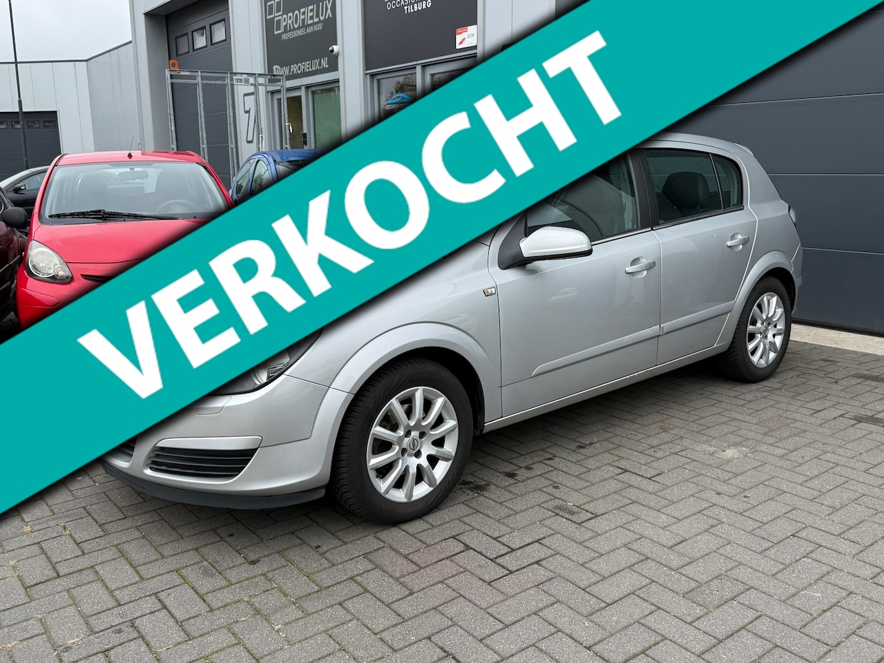 Opel Astra - 1.6 AIRCO | CRUISE | TREKHAAK | NIEUWE APK | NAP | - AutoWereld.nl