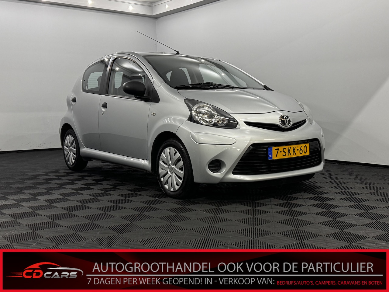 Toyota Aygo - 1.0 VVT-i Now Airco, Mistlamp, Radio - AutoWereld.nl