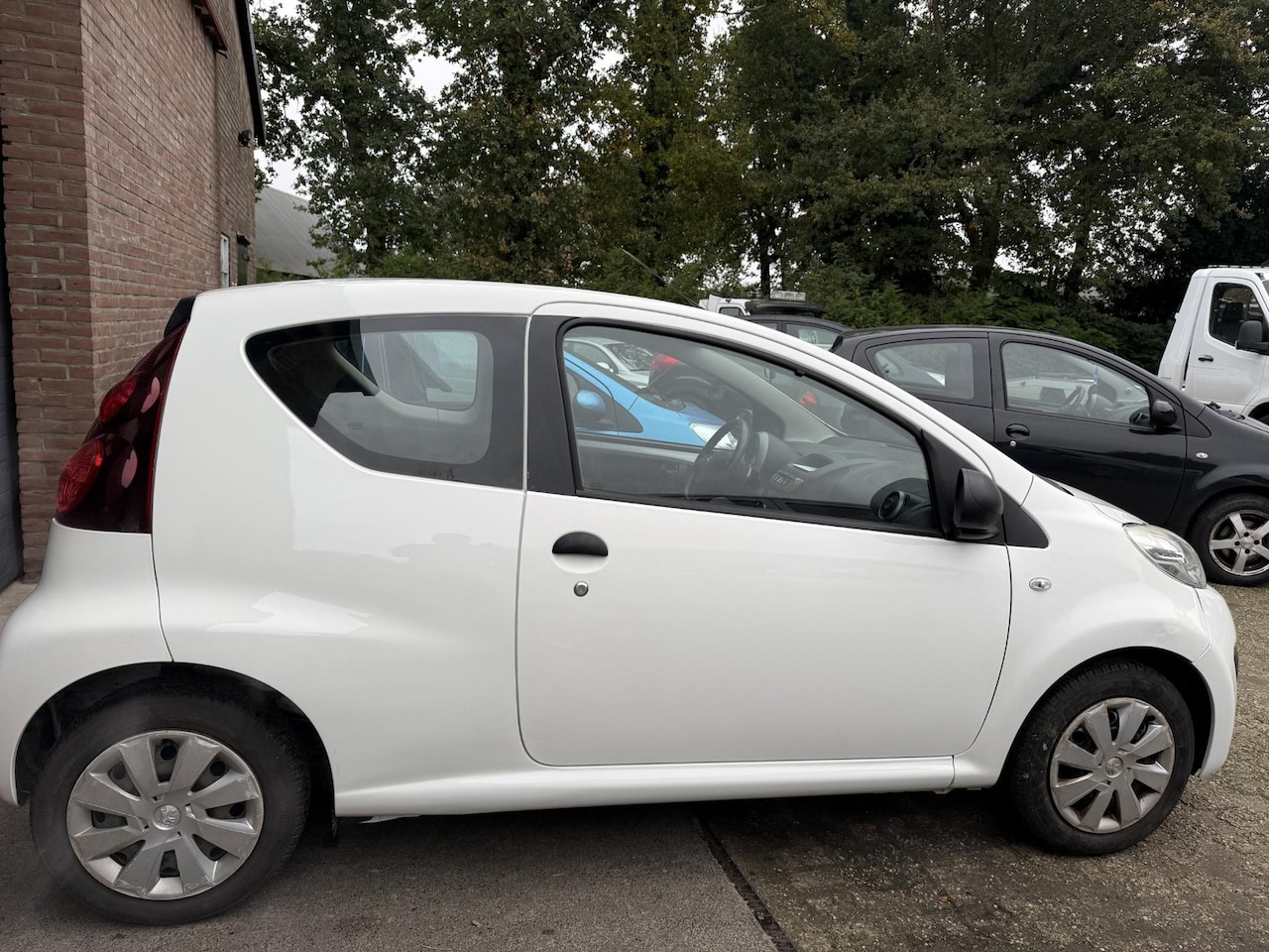 Peugeot 107 - 1.0 Access 3Drs/Facelift - AutoWereld.nl