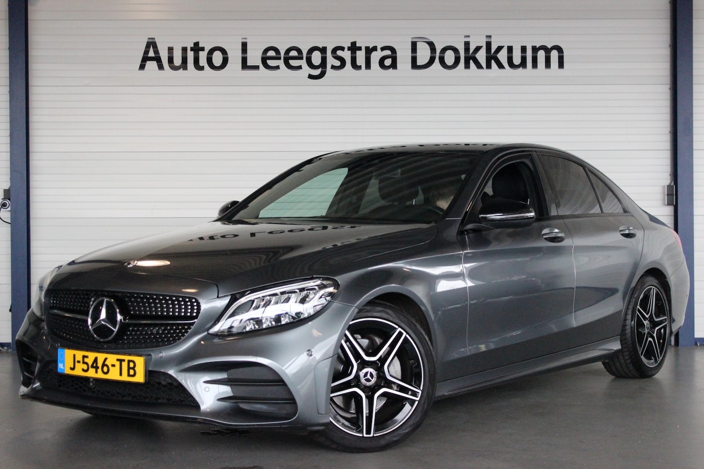Mercedes-Benz C-klasse - 180 Business Solution AMG-Line Facelift | Night-pakket | Trekhaak | Carplay | Camera | Vir - AutoWereld.nl