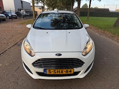 Ford Fiesta - 1.0 Style 2013 NIEUWE APK AIRCO