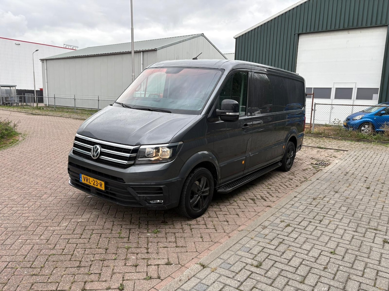 Volkswagen Crafter - 30 2.0 TDI L3H2 Airco Navi Cruise Leder Bekleding Standkachel Automaat Pdc Voor Achter - AutoWereld.nl