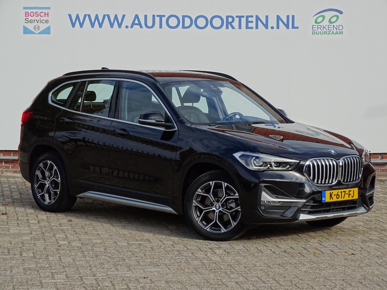 BMW X1 - SDrive18i High Executive|TREKHAAK|LEDER| - AutoWereld.nl