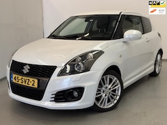 Suzuki Swift - 1.6 Sport / NL-auto / Xenon / Sfeerverlichting