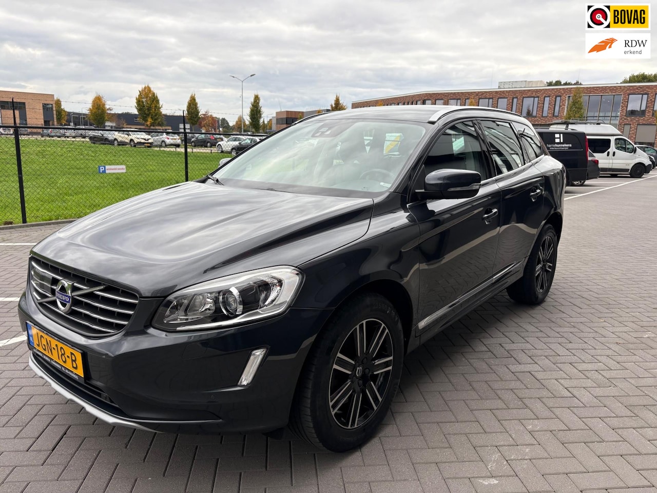 Volvo XC60 - 2.4 D5 Polar+ Leder camera adaptive cruise navi 18 inch - AutoWereld.nl