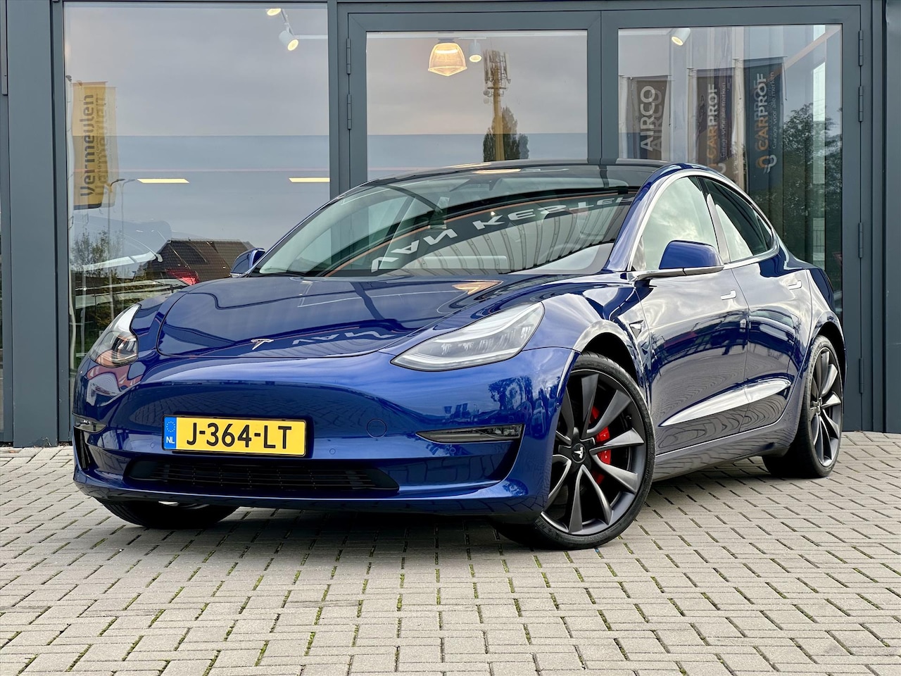 Tesla Model 3 - Performance Dual Motor AWD Performance 462 PK | 20" LMV | Cam.| Stoelverw. | Autopilot | N - AutoWereld.nl