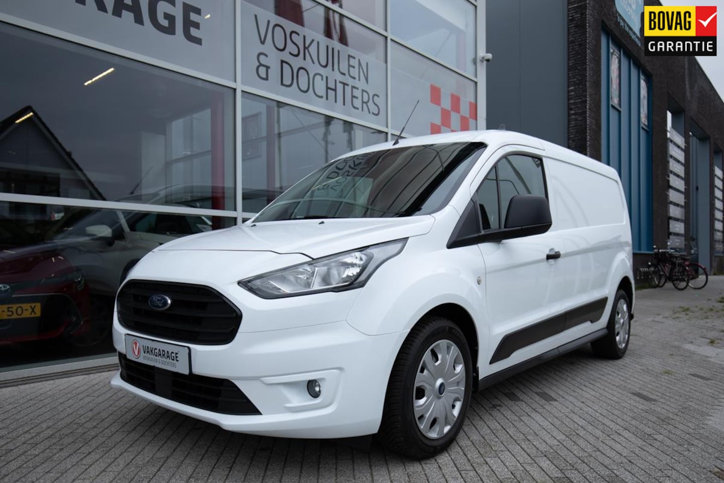 Ford Transit Connect - 1.0 Ecoboost L2 Trend | 3pers. | Carplay | Camera - AutoWereld.nl