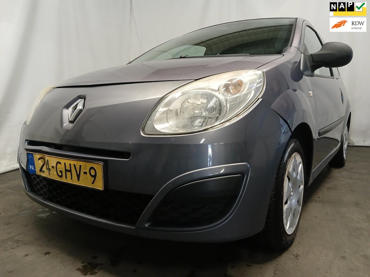 Renault Twingo - 1.2 Acces - Schade - AutoWereld.nl