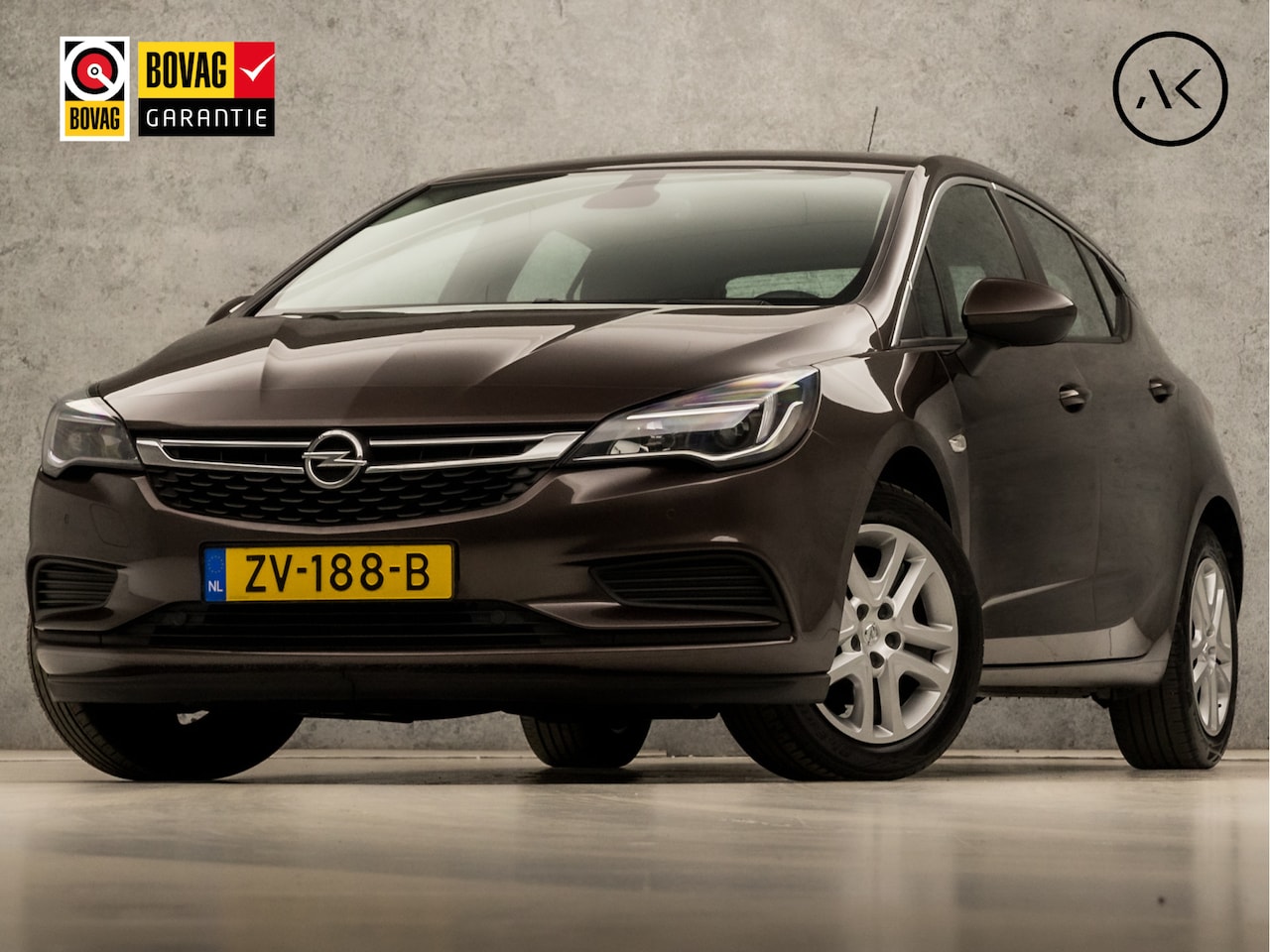 Opel Astra - 1.4 Turbo Sport 150Pk Automaat (APPLE CARPLAY, GROOT NAVI, CLIMATE, LM VELGEN, SPORTSTOELE - AutoWereld.nl