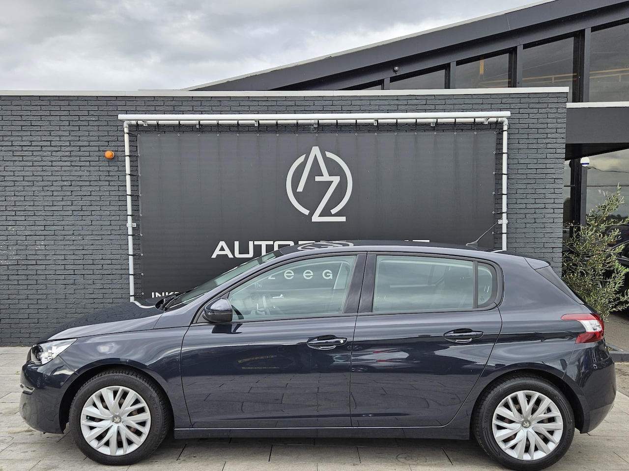 Peugeot 308 - 1.2 PureTech Blue Lease *AC*Navi - AutoWereld.nl
