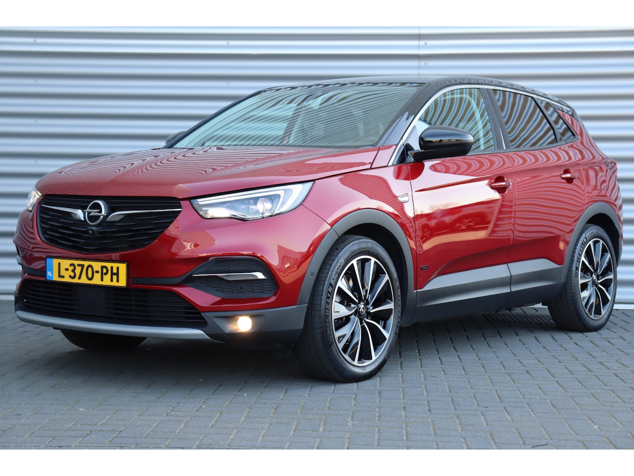 Opel Grandland X - 1.6 TURBO 225PK HYBRID BUSINESS ELEGANCE AUTOMAAT / NAVI / LEDER / CLIMA / FULL-LED / AGR - AutoWereld.nl