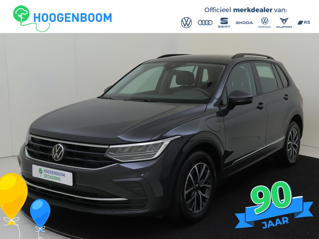 Volkswagen Tiguan - 1.4 TSI eHybrid Life | Trekhaak | Stoel- en stuurwielverwarming | 3-zone airco | CarPlay | - AutoWereld.nl