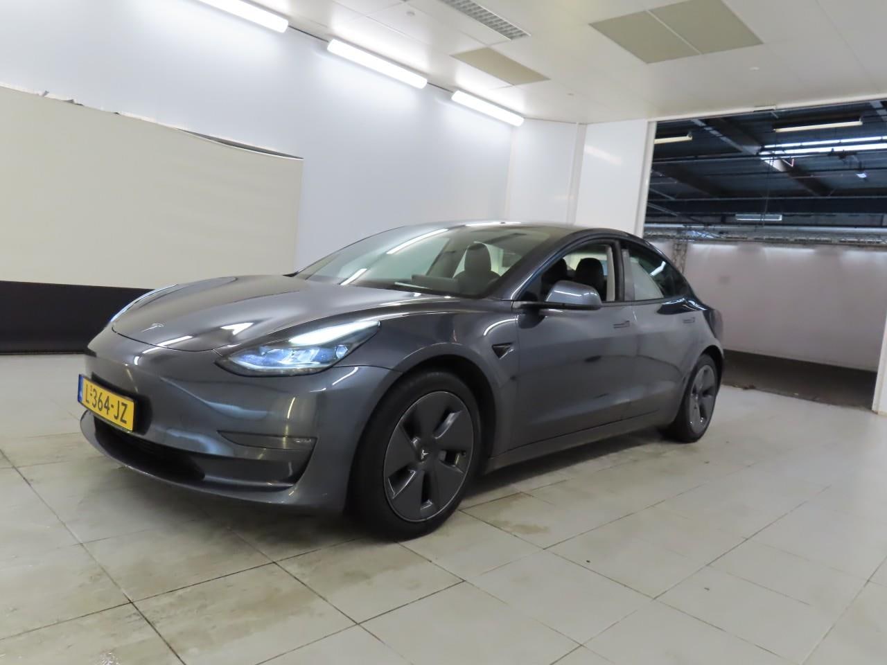 Tesla Model 3 - Long-Range AWD 351pk 75 kWh [ FACELIFT+WARMTEPOMP+AUTOPILOT+620KM WLTP+PREMIUM AUDIO ] - AutoWereld.nl