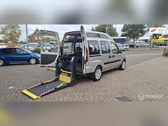 Fiat Doblò - 1.9 JTD Dynamic rolstoelauto met elektrische lift