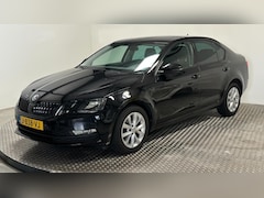 Skoda Octavia - 1.5 TSI Greentech Business Edition benzine automaat navigatie carplay android stoelverwarm