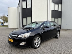 Opel Astra Sports Tourer - 1.4-16V Edition Eco-Flex 101 PK. Mooie en zeer goed onderhouden auto Slechts 118.000 KM Tw