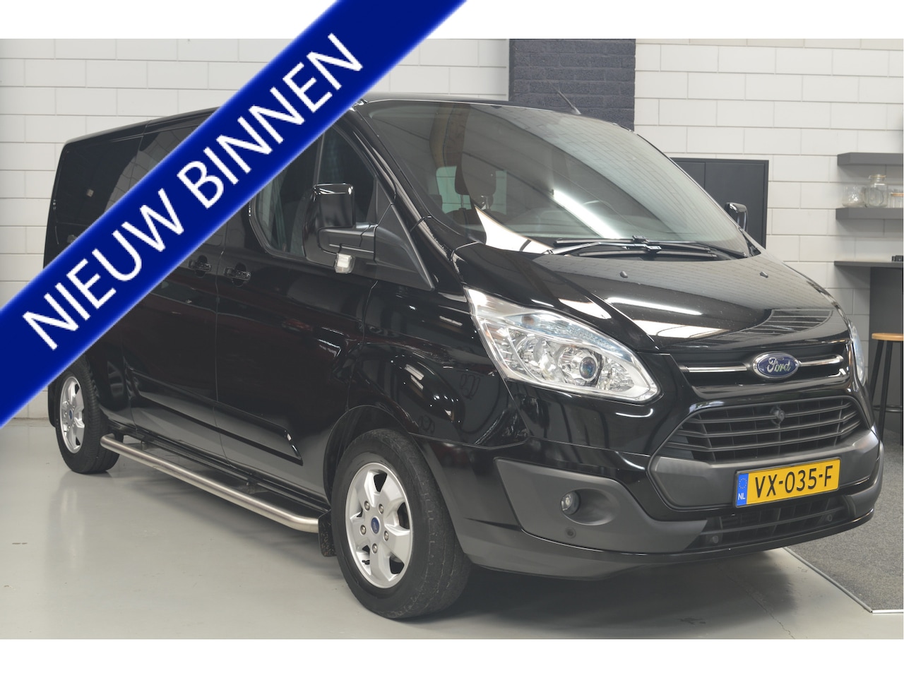Ford Transit Custom - 290 2.2 TDCI L2H1 Limited DUBBELE CABINE // AIRCO // CRUISE // NAVI // TREKHAAK // 2x SCHU - AutoWereld.nl
