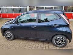 Toyota Aygo - 1.0 VVT-i x-play/Automaat/Camera/Navi/Airco