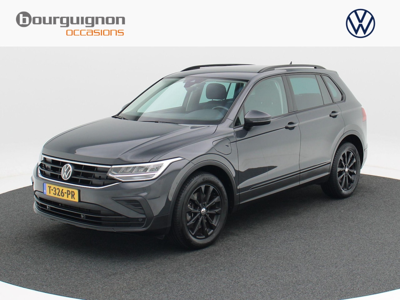 Volkswagen Tiguan - 1.4 TSi 245 Pk eHybrid Automaat Life | Adaptive Cruise | Camera | CarPlay | Climate | 18 I - AutoWereld.nl