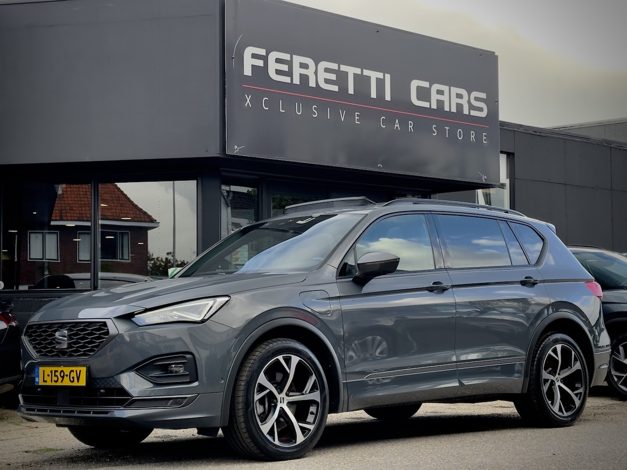 SEAT Tarraco - 1.4 TSI e-Hybrid AUT6 PHEV FR PANODAK SPORT-INT NAVI DIGI-DASH APPLE-CARPLAY LED LMV-20INC - AutoWereld.nl